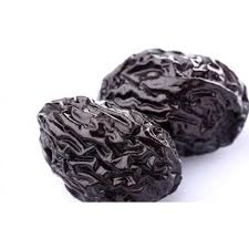Prunes (U)